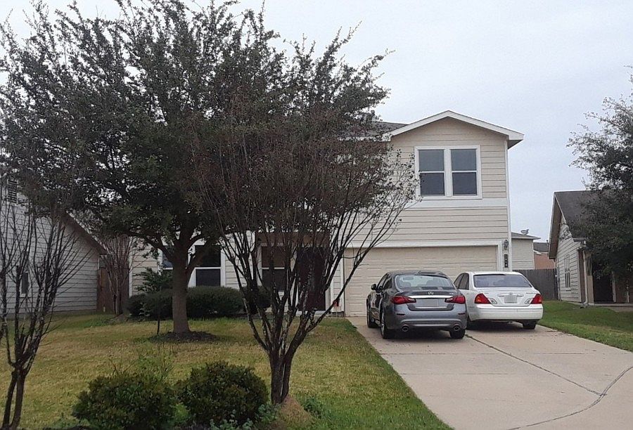 1st image of 7814 Ashland Springs Ln