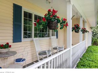 27 Lemont Rd, Groton, CT 06340