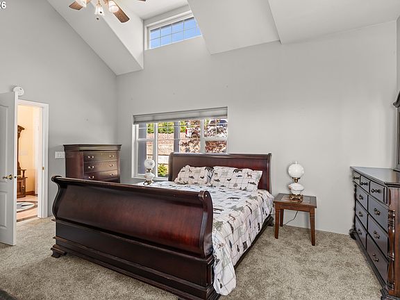 5th image of 16935 Crown Terrace Rd
