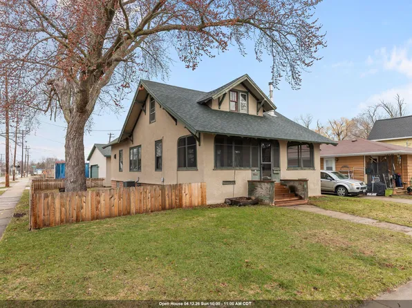 1354 W 2nd St, Appleton, WI 54914