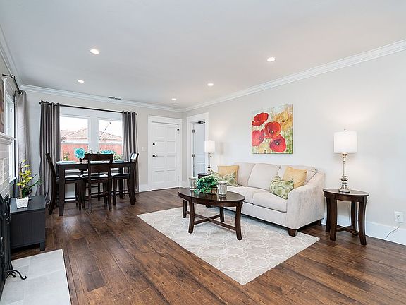 3rd image of 3745 33rd St