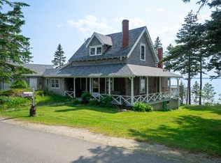 204 Schoppee Point Rd, Roque Bluffs, ME 04654