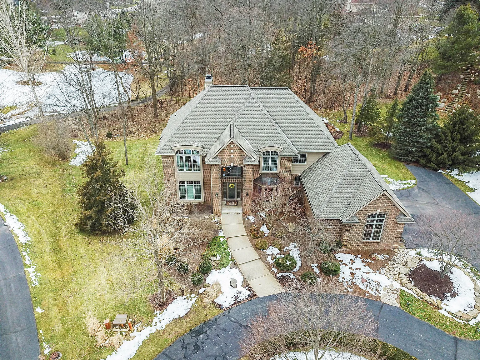 6261 Windemere Pt photo 1