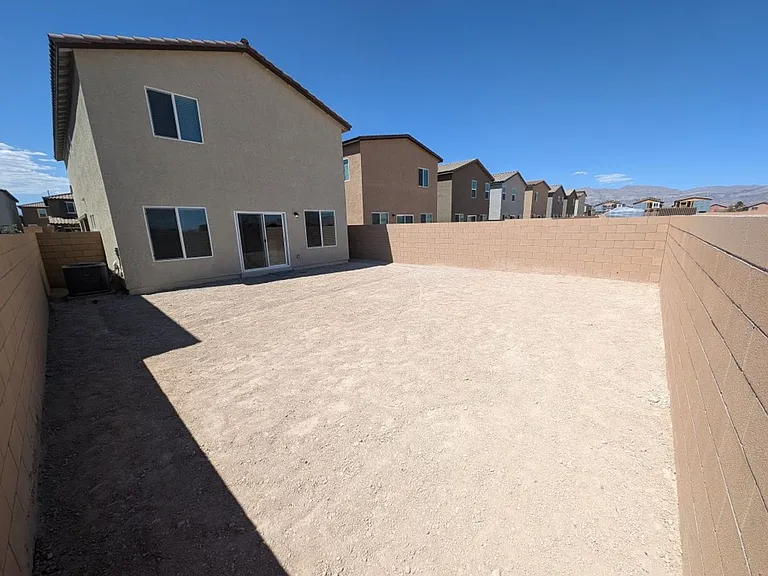 5658 Mesa Sedona St — Photo 27