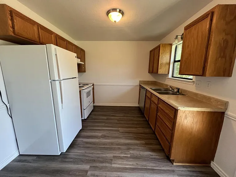 205 Jason Dr #A — Photo 8