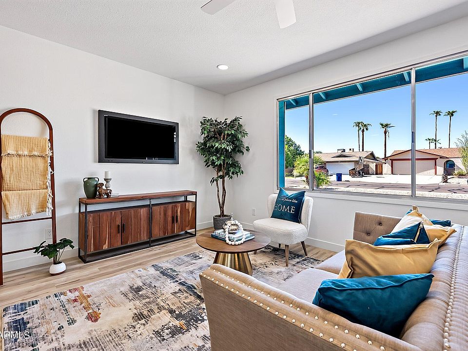 1st image of 1613 E BELL DE MAR Drive