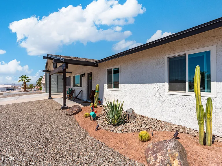 2345 Palo Verde Blvd N — Photo 13