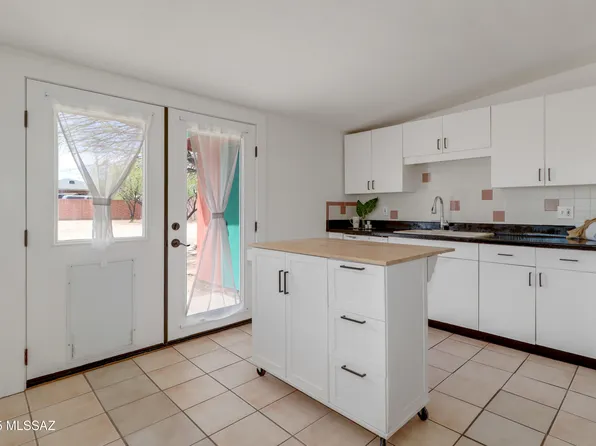 5944 E 30th St, Tucson, AZ 85711