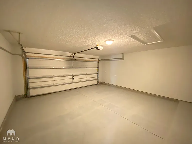 11053 Campus Heights Ln — Photo 13