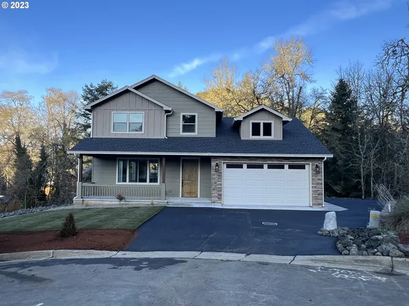 141 Jacks Ct, Winchester, OR 97495