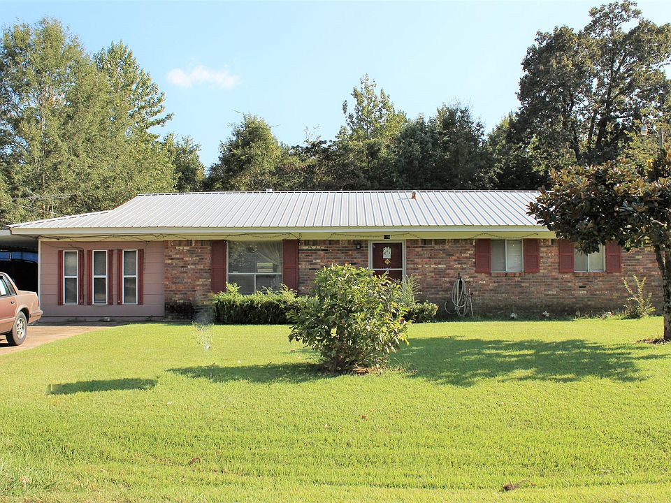 1st image of 170 Hillcrest Cir
