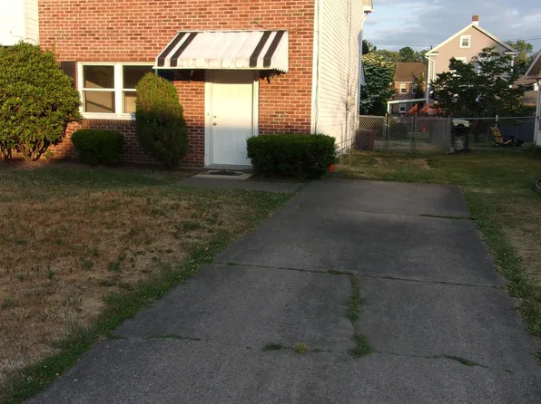 111 N Welles Ave, Kingston, PA 18704