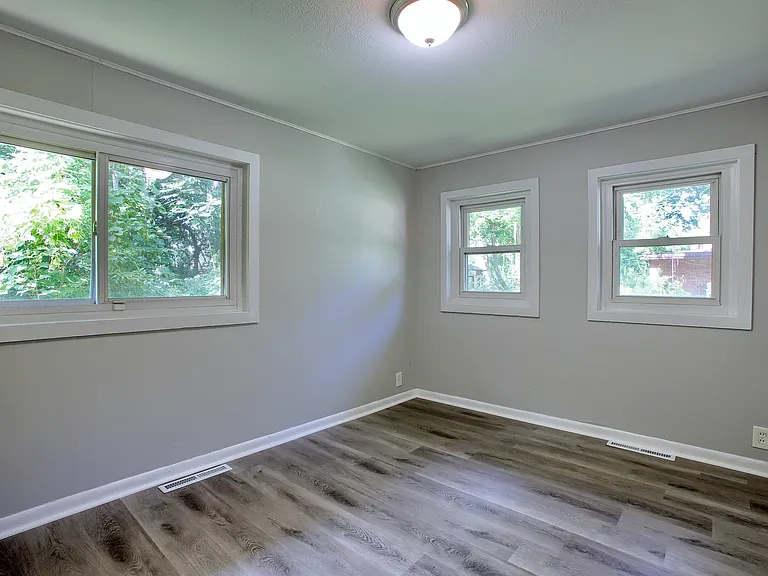 70281 McVicar Rd #1 — Photo 3