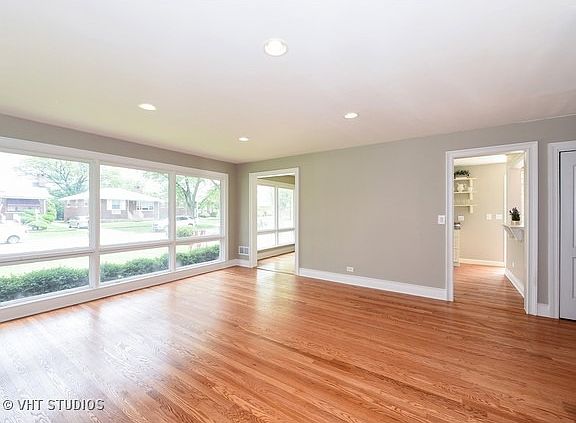 2nd image of 1646 Sunnyside Ave