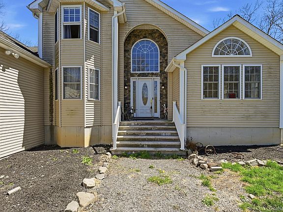 3rd image of 155 Alexander Road