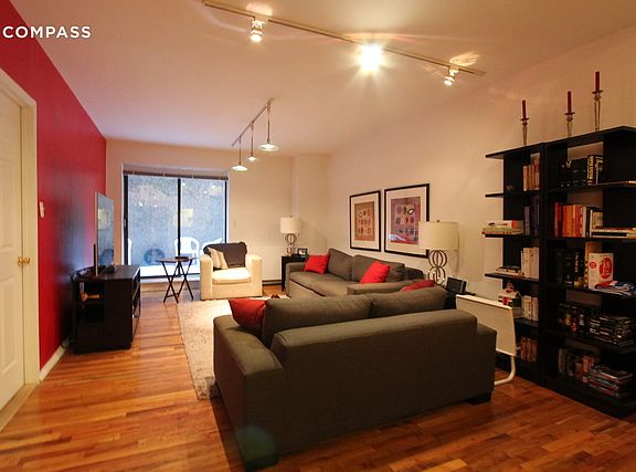 2nd image of 320 E 65th St APT 122
