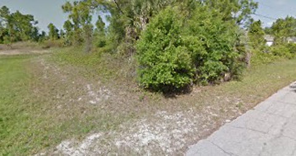 2nd image of 5055 Charmer Ln