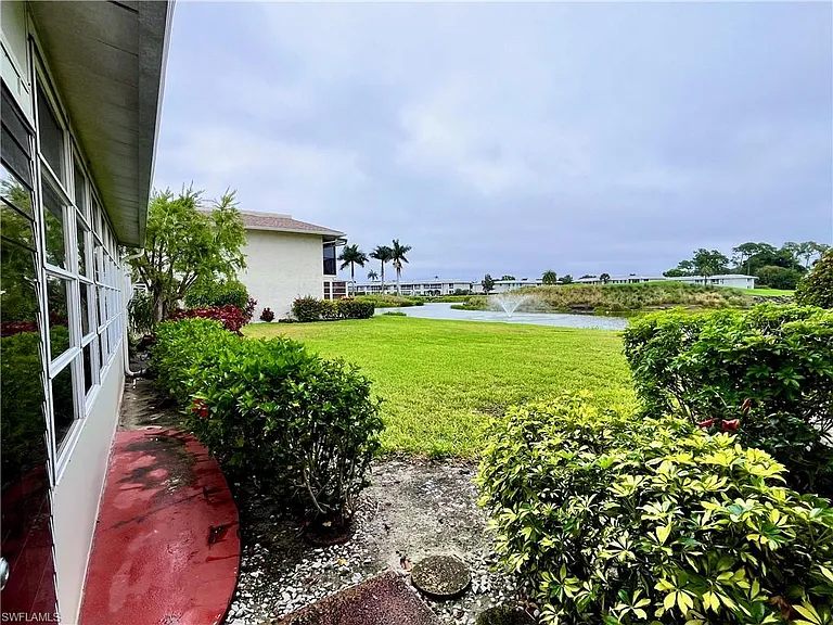 209 Palm Dr #1 — Photo 19