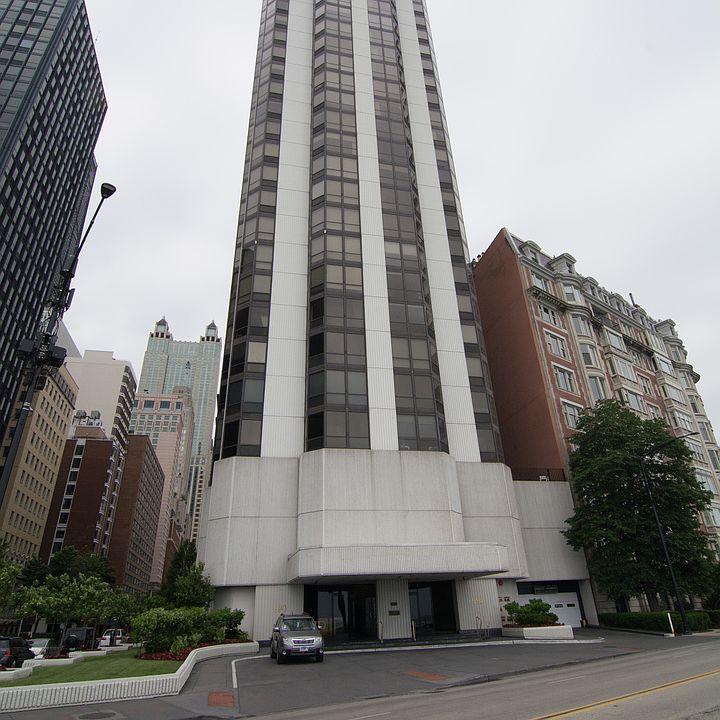 1st image of 990 N Lake Shore Dr APT 6B