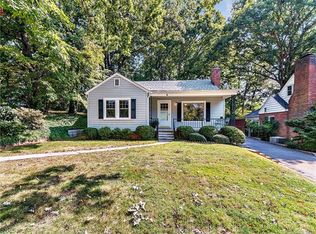 6 Canterbury Rd, Asheville, NC 28805