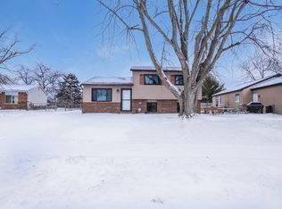5864 Starcrest Dr, Galloway, OH 43119