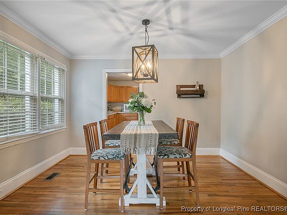 4th image of 606 Poole Dr