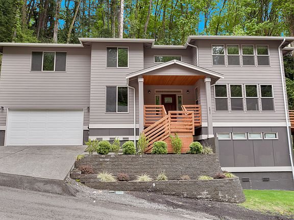 2nd image of 6837 NE 129th St