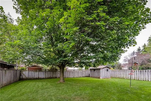 167 Harvard Rd — Photo 18