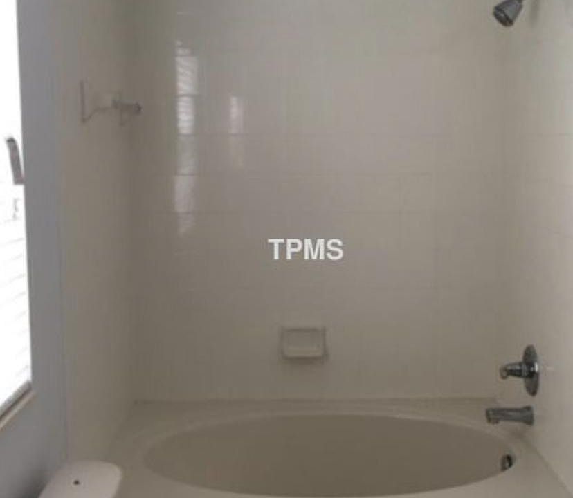 1st image of 2321 Retreat View Cir