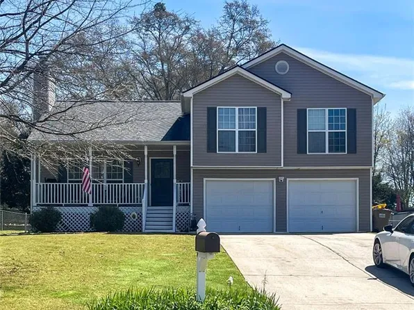 303 Carly Ct, Bethlehem, GA 30620