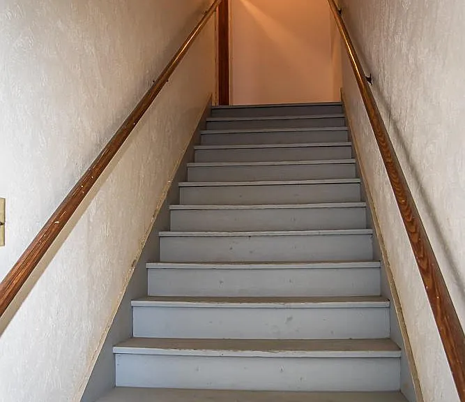 719 W Cannon St — Photo 2