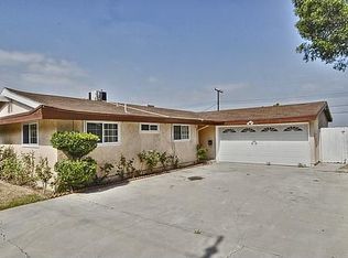 27925 Oakmoor St, Santa Clarita, CA 91351