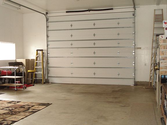 5th image of 280 Spokane St