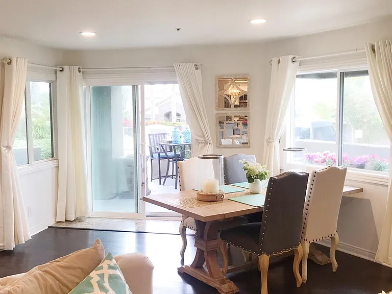 400 Lake St #105 — Photo 3
