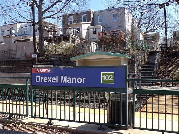 4th image of 4009-4011 Dayton Road Drexel Hl