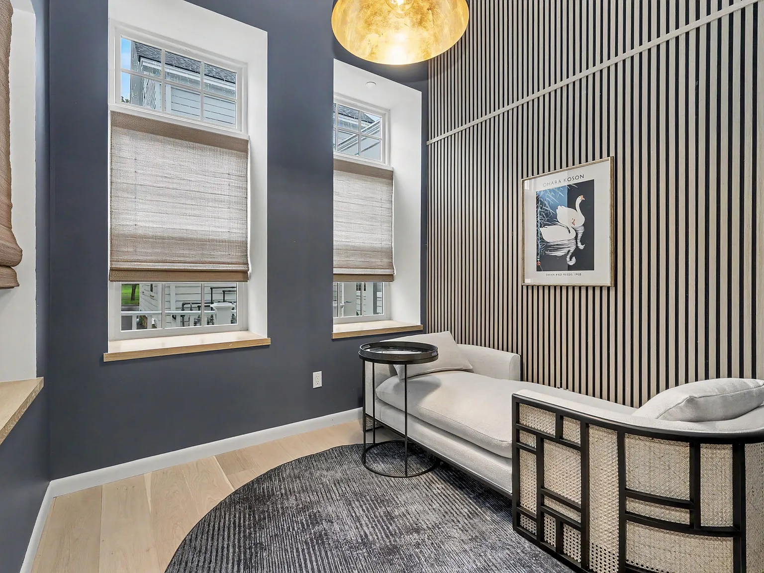 1 bed, 1.5 bath, 988 sqft, $10,000 — Photo 4