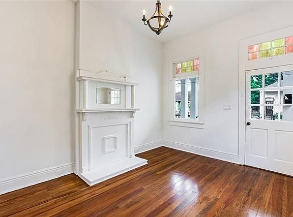 3rd image of 1716-18 Fern St