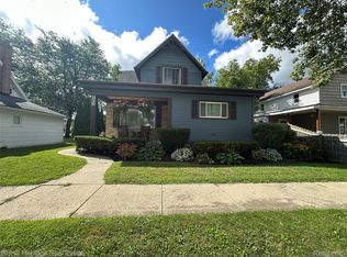103 W Oakland St, Durand, MI