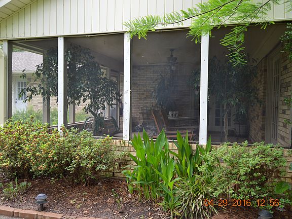 Screen Porch