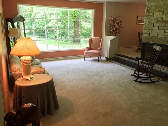 Living room w/ large window