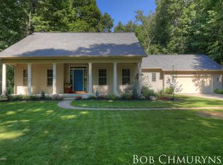 6237 Pyramid Ln NE, Rockford, MI