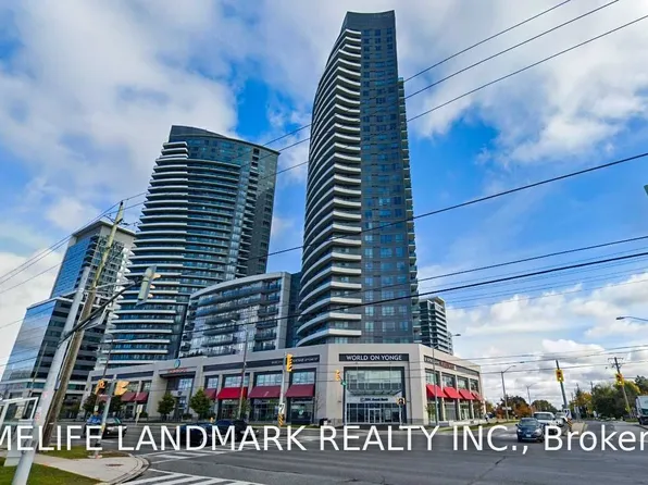 7161 Yonge St, Markham, ON