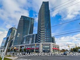 7161 Yonge St