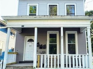 274 Washburn St, Lockport, NY 14094