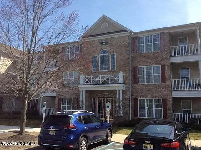 235 Sophee Ln