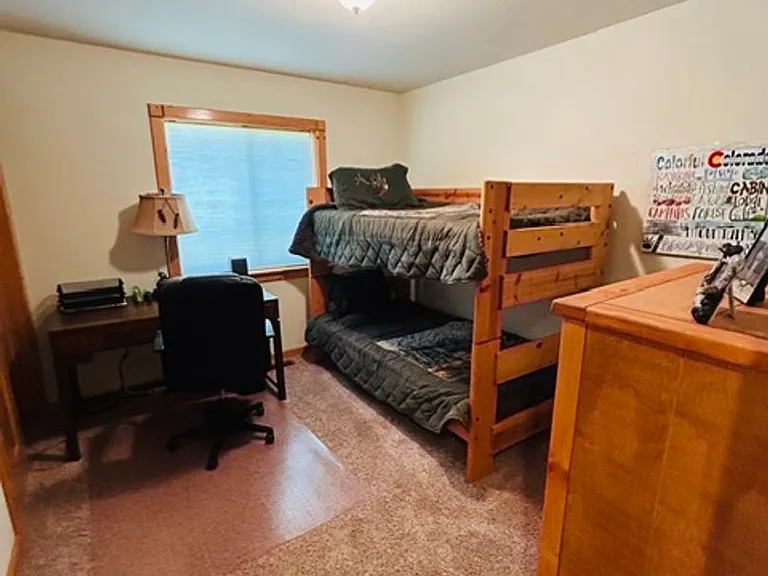 40 Saturn Dr — Photo 13
