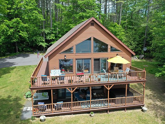 2nd image of 53 Helm Way