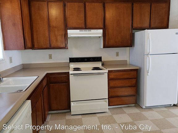 4th image of 1140 Melton Dr APT 4