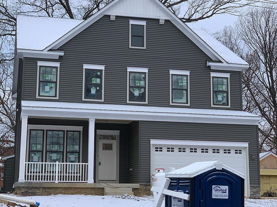 1st image of 1060 S Edison St #B