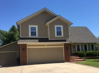 1416 S Sheridan Bridge Cir, Olathe, KS 66062